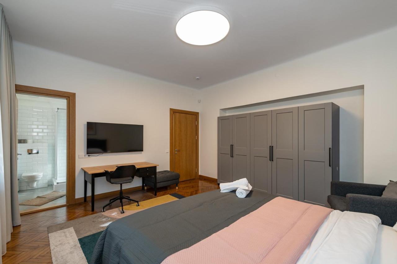 קובנה Downtown 4Bd Master Apartment By Hostlovers מראה חיצוני תמונה