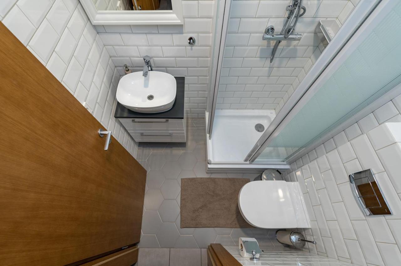 קובנה Downtown 4Bd Master Apartment By Hostlovers מראה חיצוני תמונה